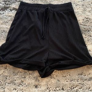 Ribbed shorts